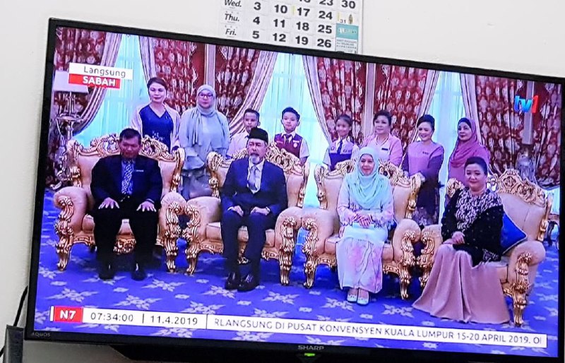 20190410 Mengunjungi Tuan Yang Terutama (T.Y.T.) Tun Datuk Seri Panglima Haji Juhar Bin Haji Mahiruddin di Istana